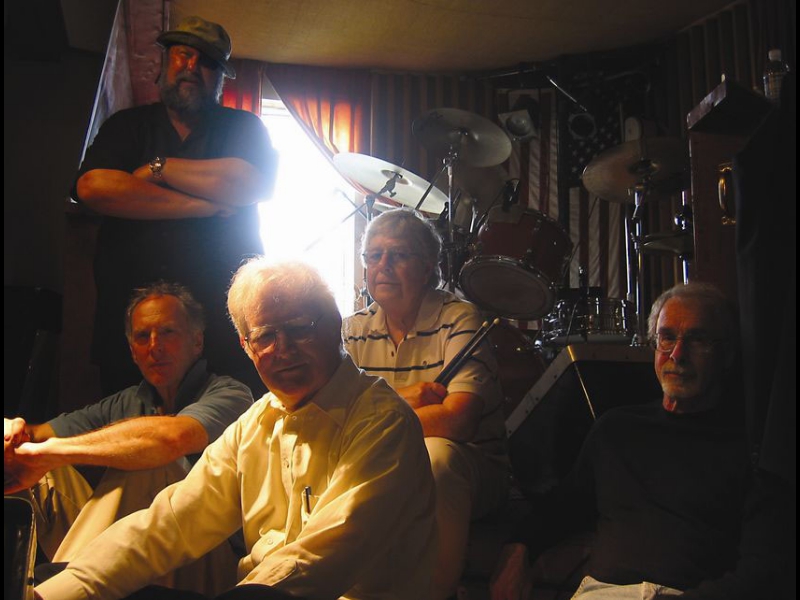 29Plattsburgh, NY, June 10, 2009: They're baaack!! Following their ZOHO ROOTS surprise hit 